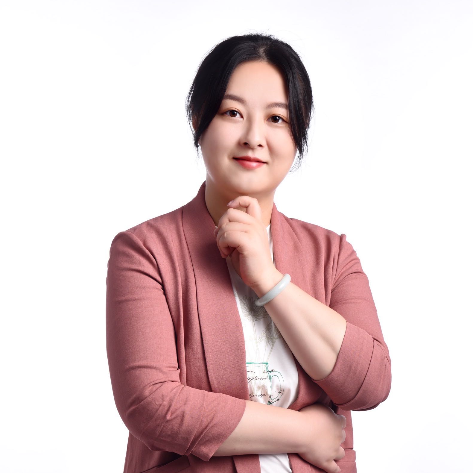 李艺