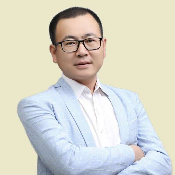 李海龙