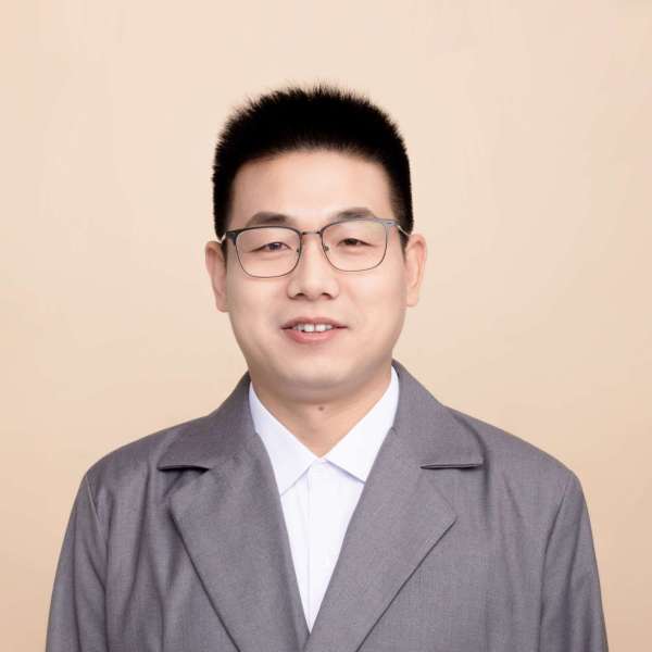 刘迎伟