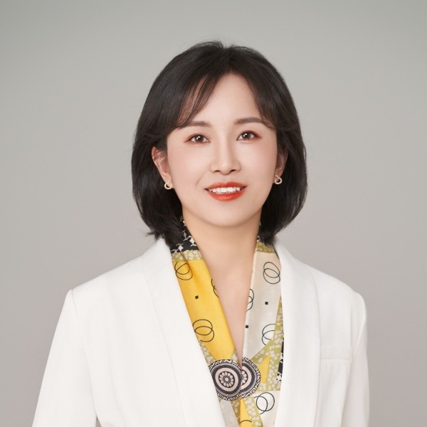 张佳