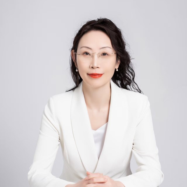心理咨询师王新爱
