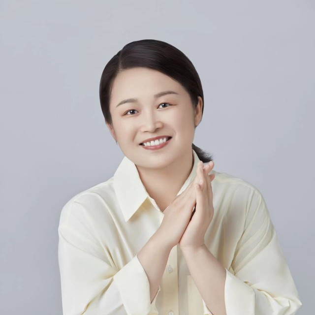 心理咨询师王新爱
