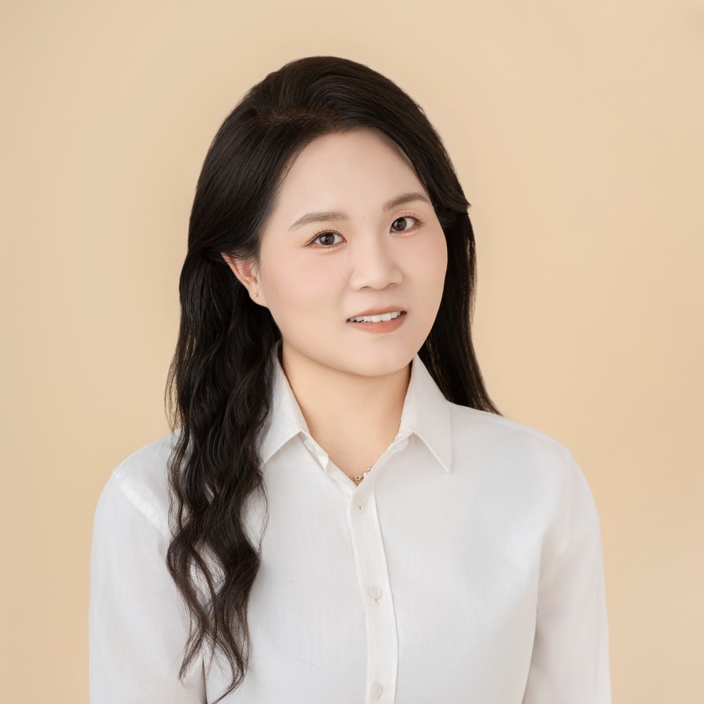 心理咨询师王新爱