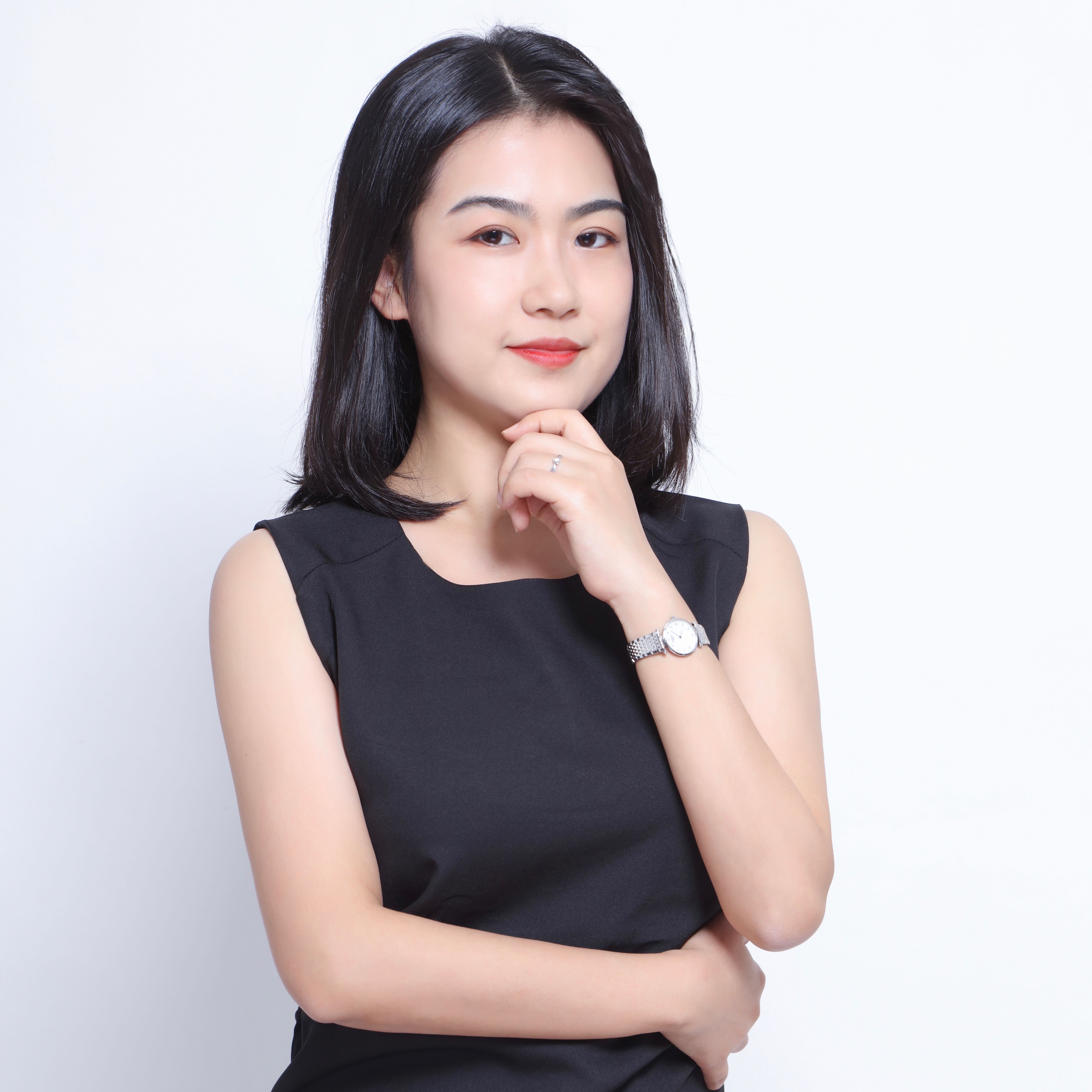 心理咨询师王新爱