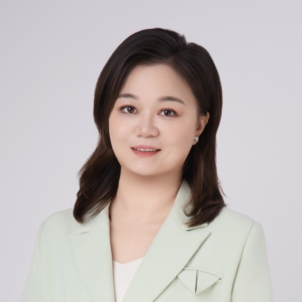 贺佳
