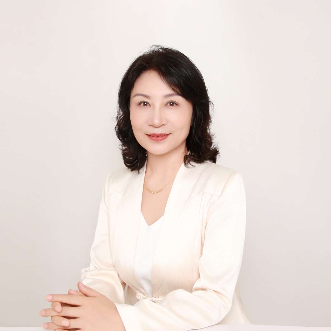 心理咨询师王新爱