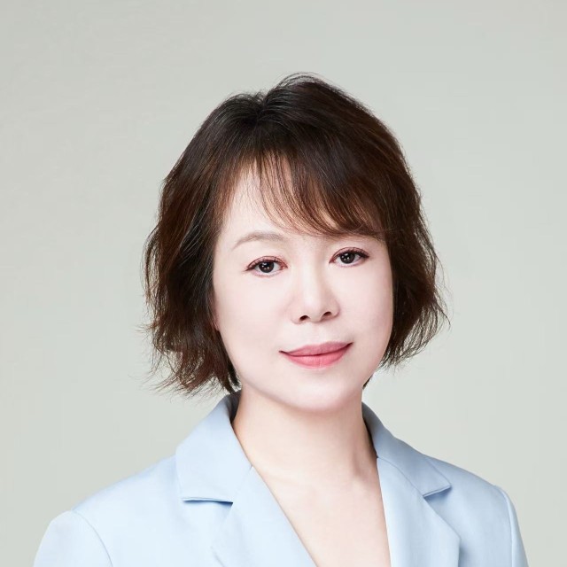 心理咨询师沈小南