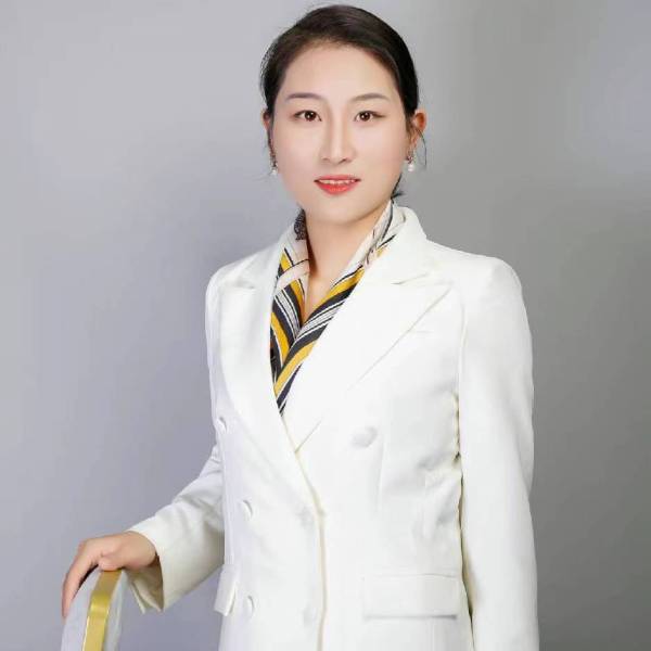 何艳