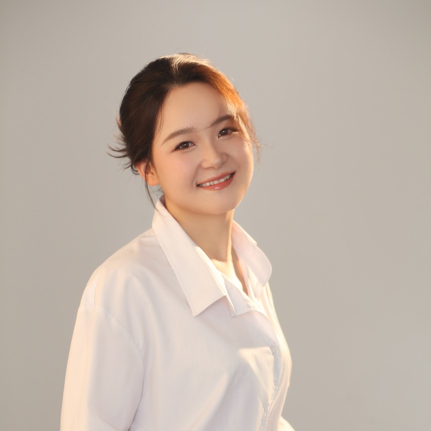 心理咨询师王新爱
