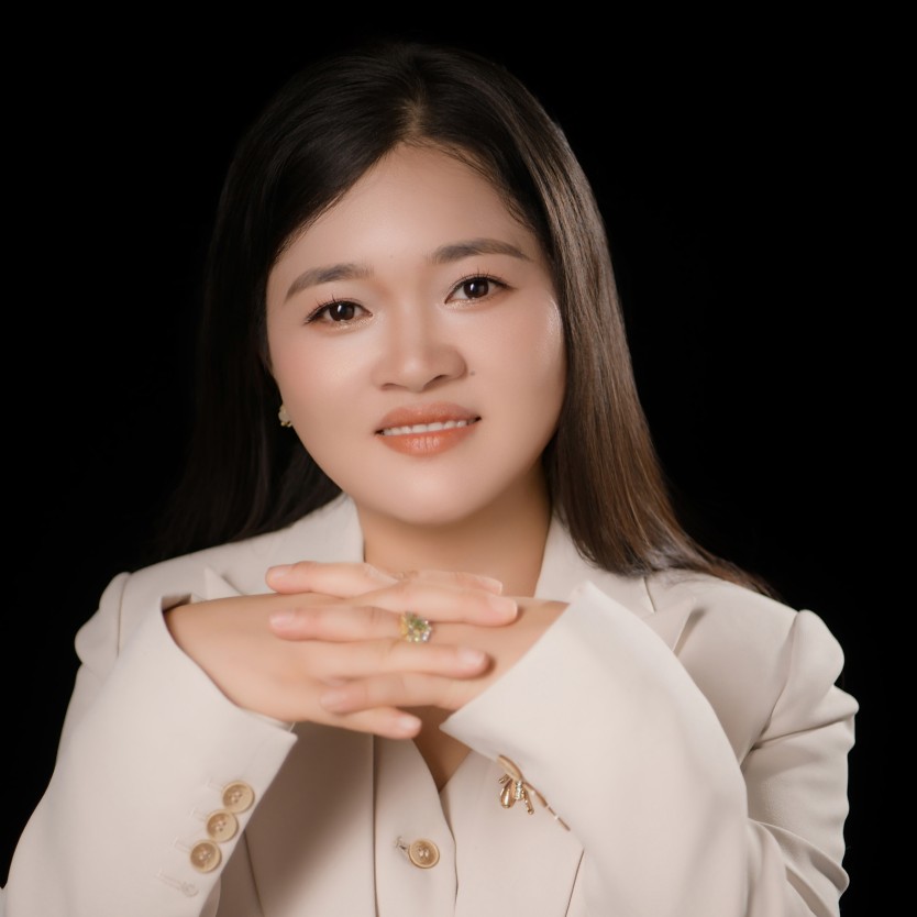心理咨询师王新爱
