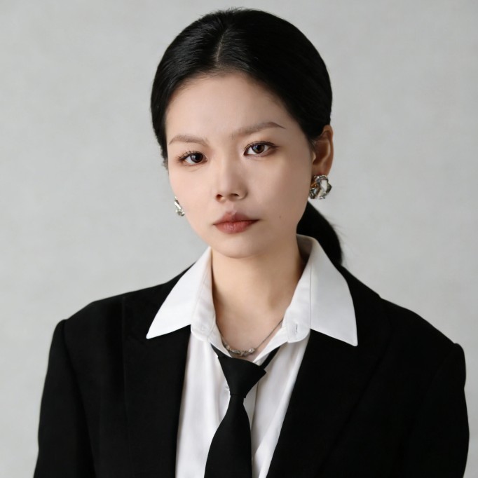 心理咨询师屈青青