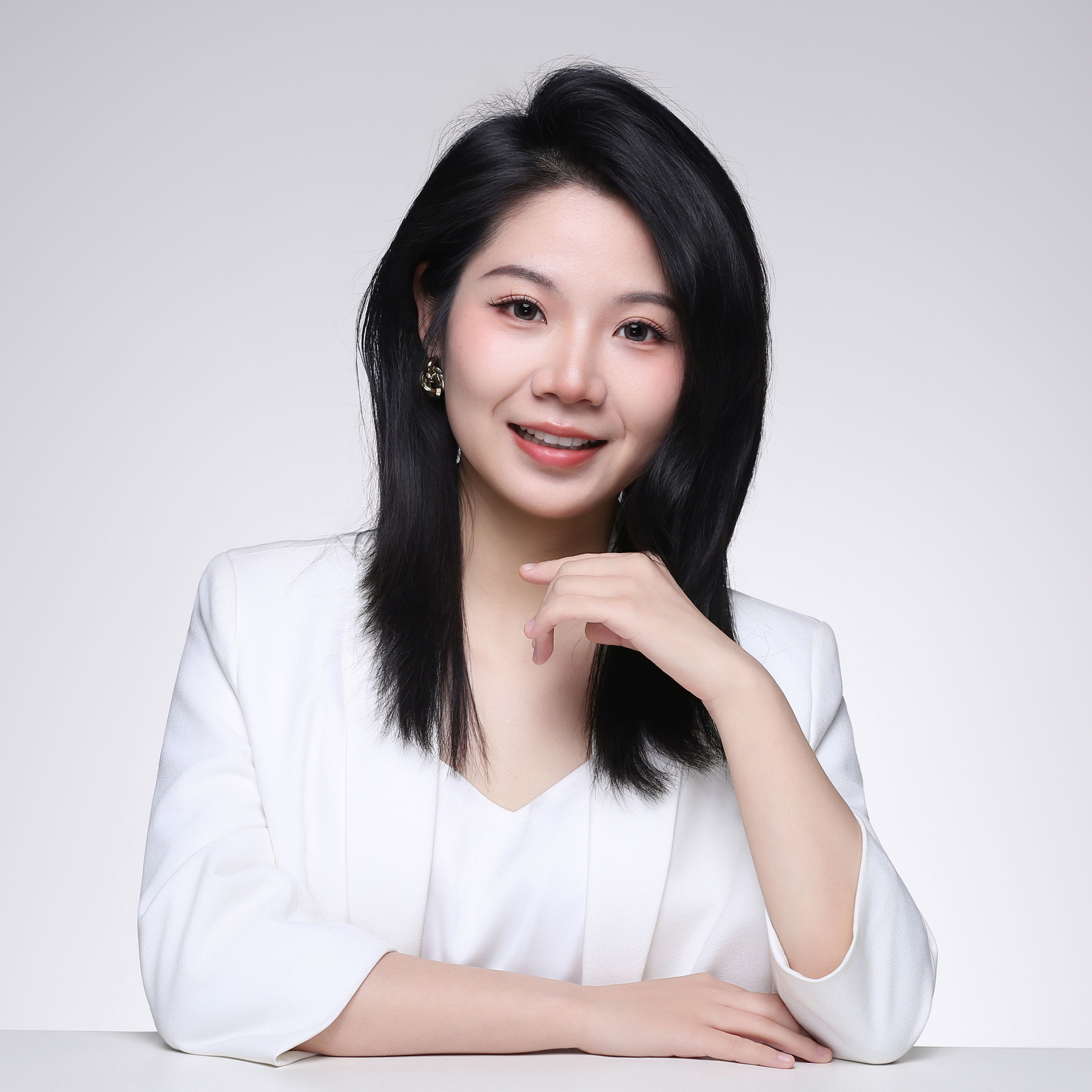 心理咨询师李恒
