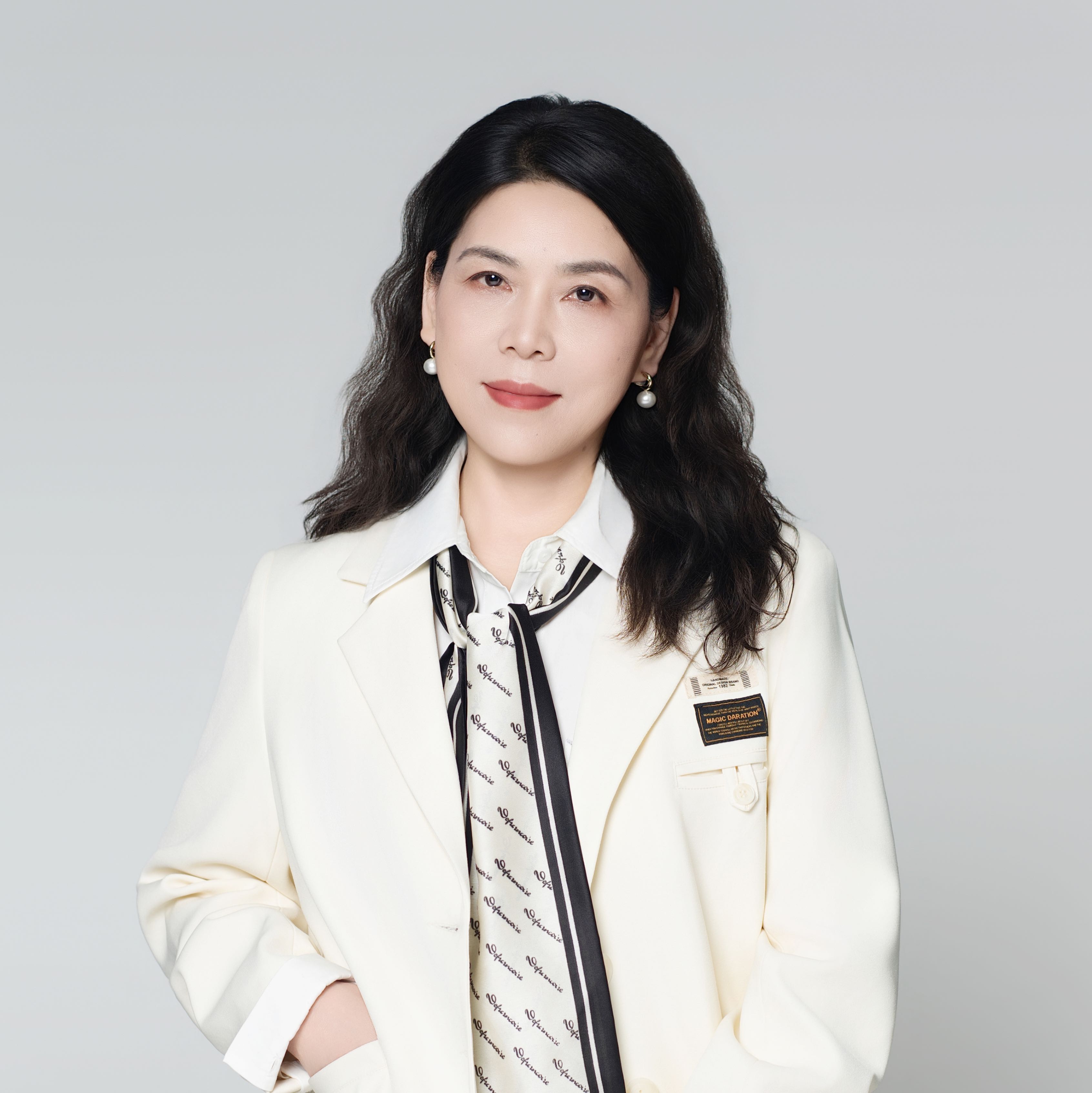 心理咨询师梁平