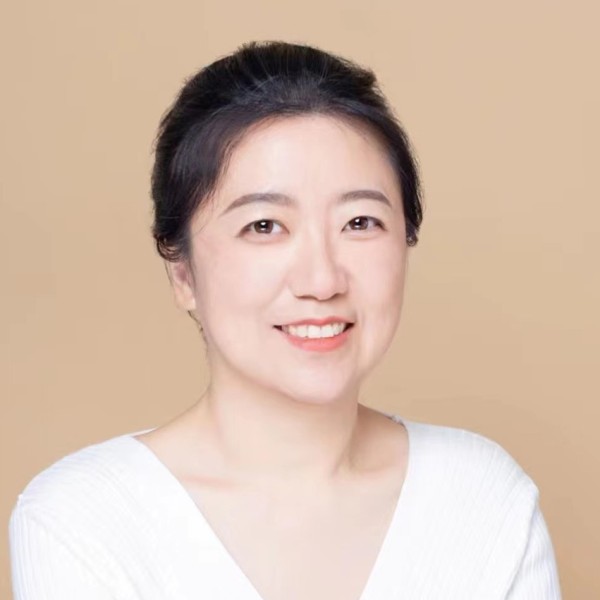 邱里