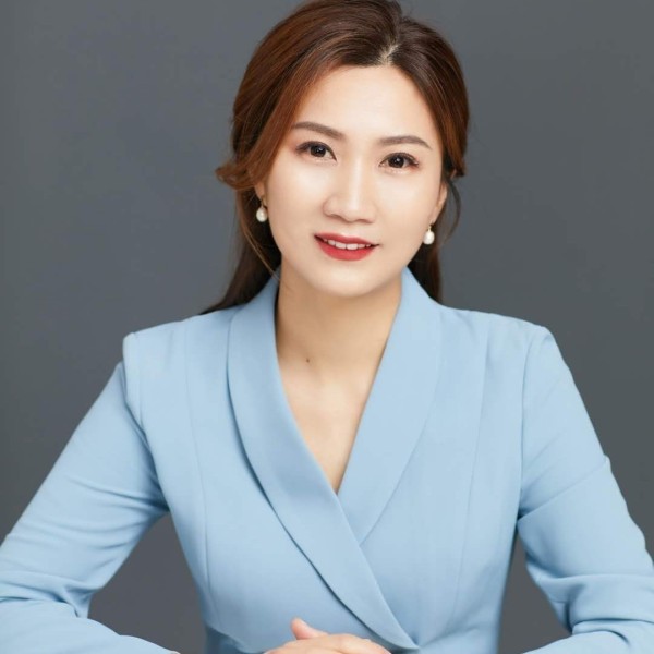 罗丽